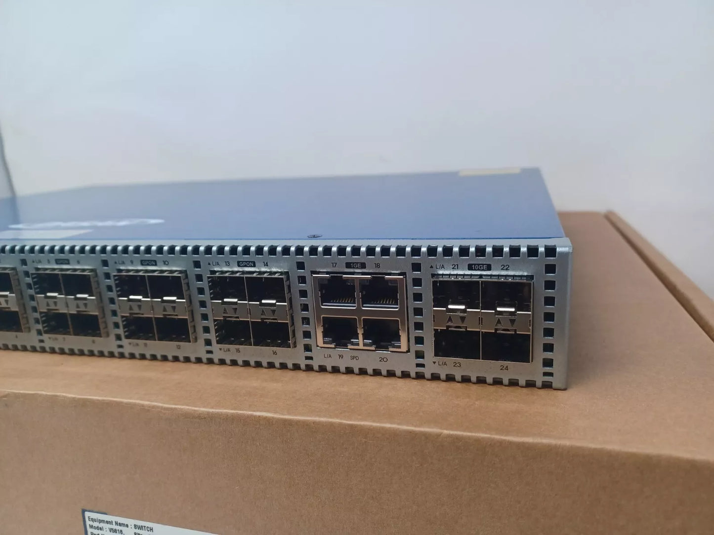 Dasan V5816 GPON OLT, 16x GPON, 4x 10GE, 4x GE, zasilacz 48V